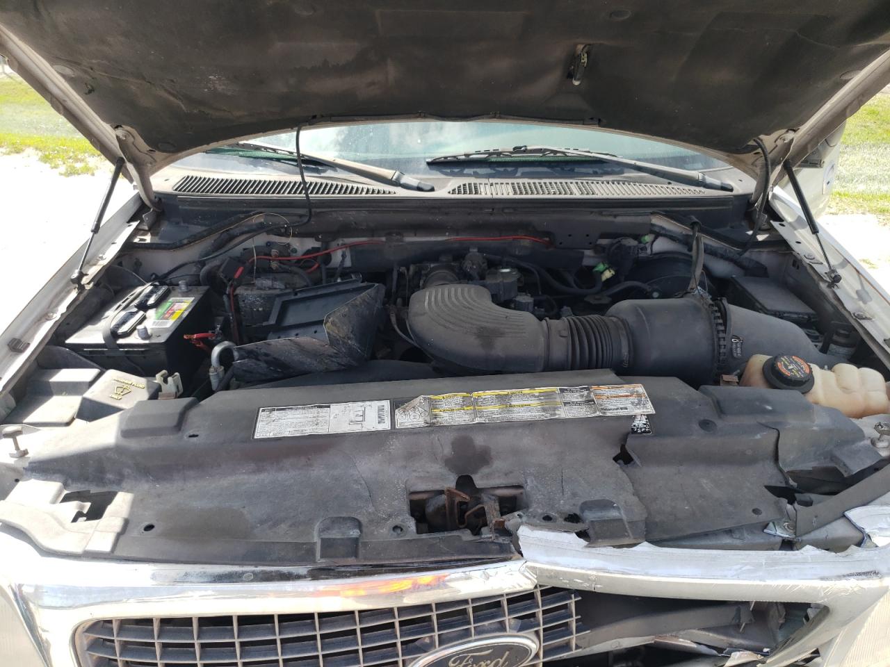 Photo 7 from auction – 2000 FORD EXPEDITION with VIN 1FMRU1562YLA83340