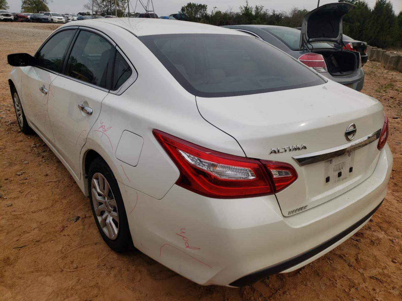 Photo 3 from auction – 2016 NISSAN ALTIMA 2.5 with VIN 1N4AL3AP3GC205058