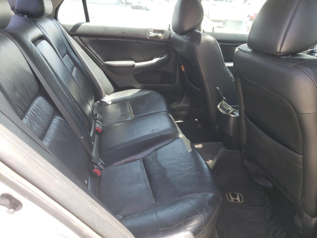 Photo 6 from auction – 2005 HONDA ACCORD EX with VIN 1HGCM66535A060428