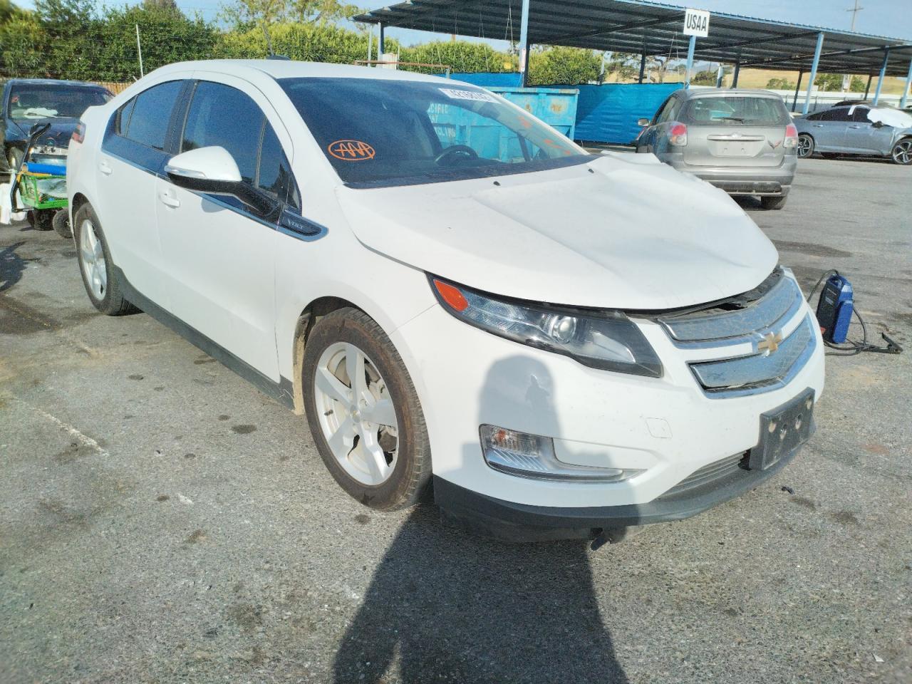 CHEVROLET VOLT 2015 with VIN 1G1RD6E41FU122614 - Photo from auction