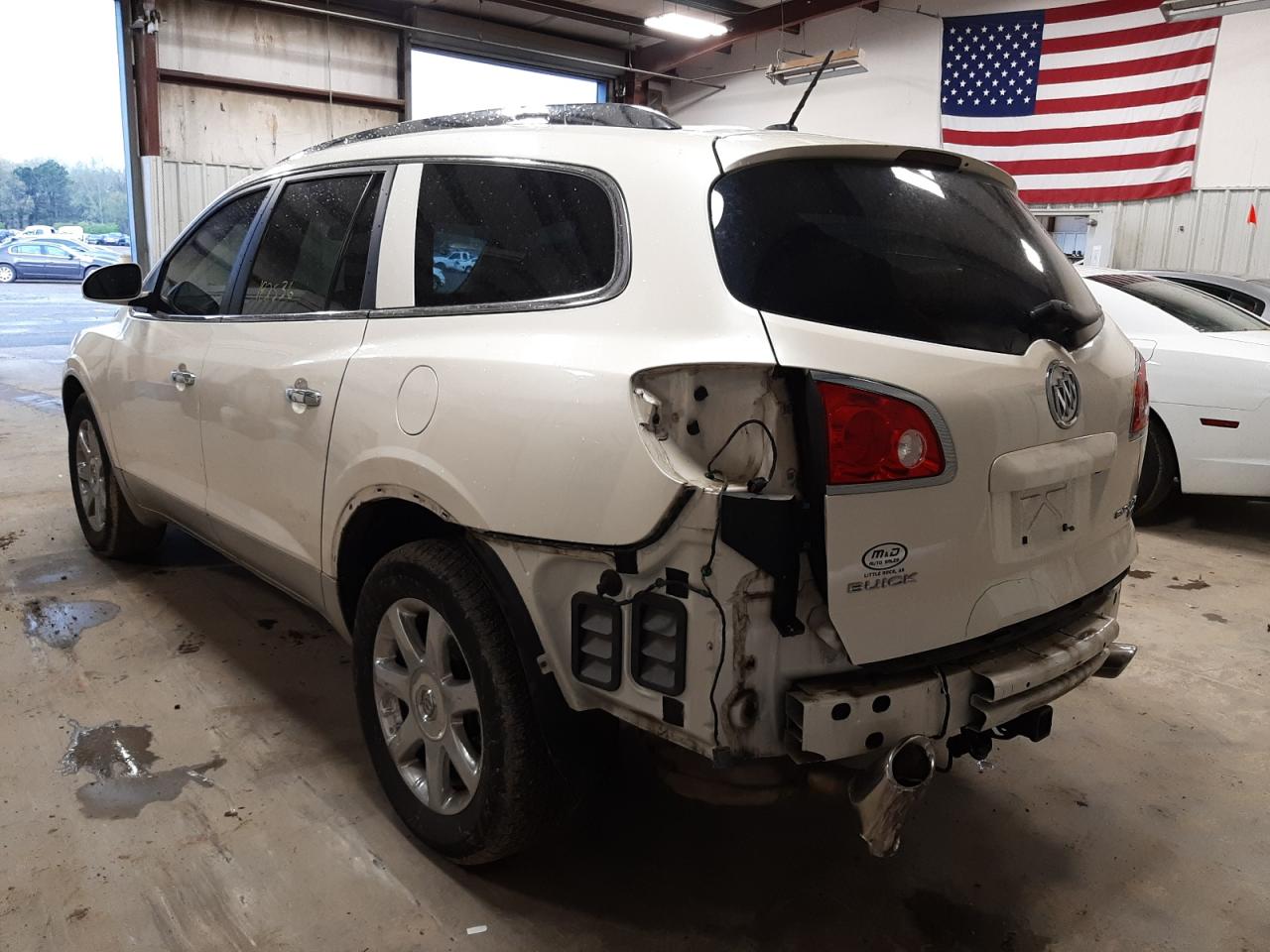 Photo 3 from auction – 2010 BUICK ENCLAVE CX with VIN 5GALRCEDXAJ269880