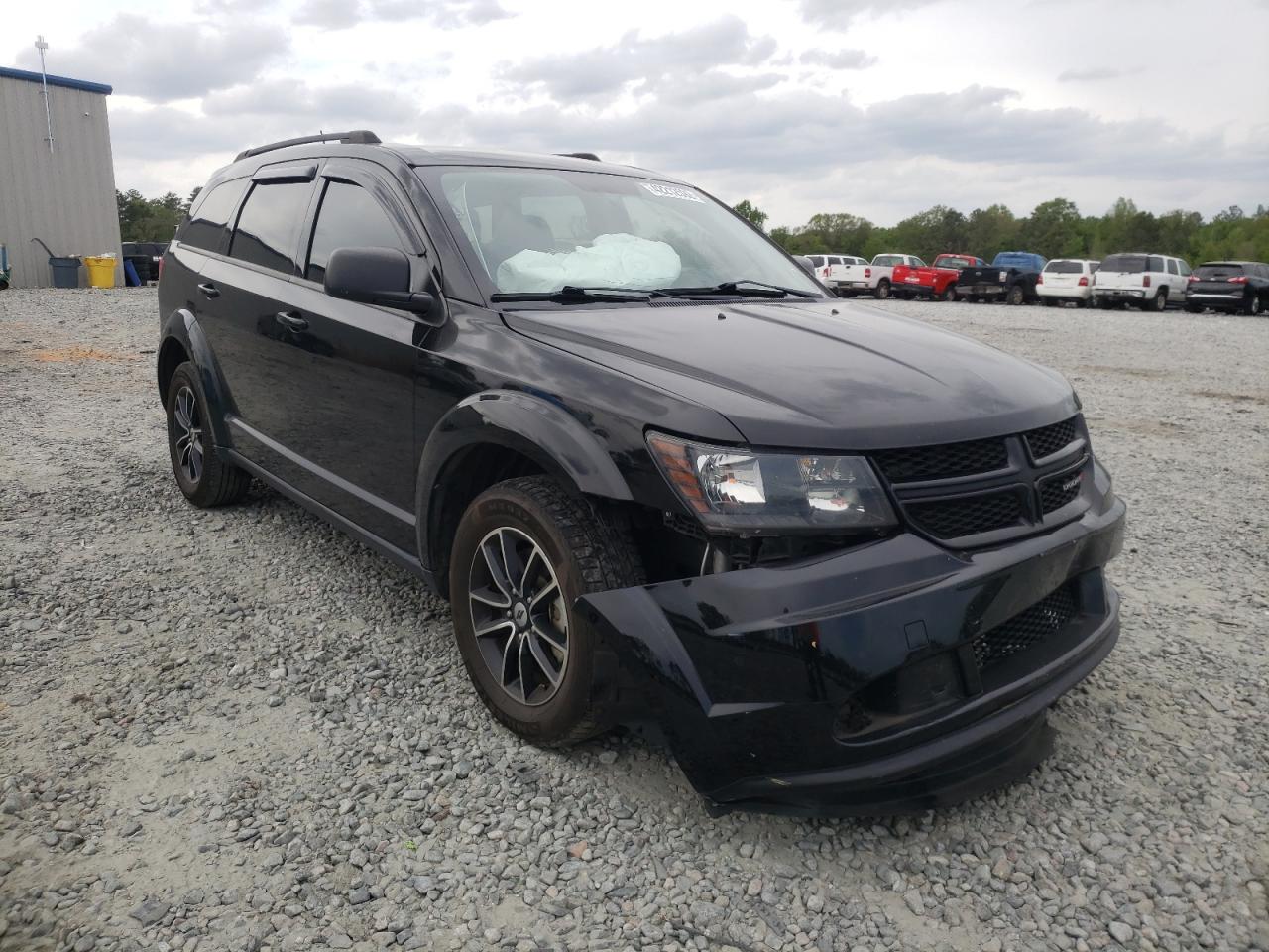 DODGE JOURNEY SE 2018 with VIN 3C4PDCAB9JT241774 - Photo from auction