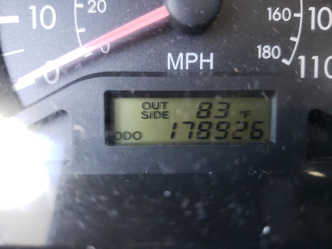 Photo 8 from auction – 2005 TOYOTA COROLLA CE with VIN 1NXBR32E95Z528124