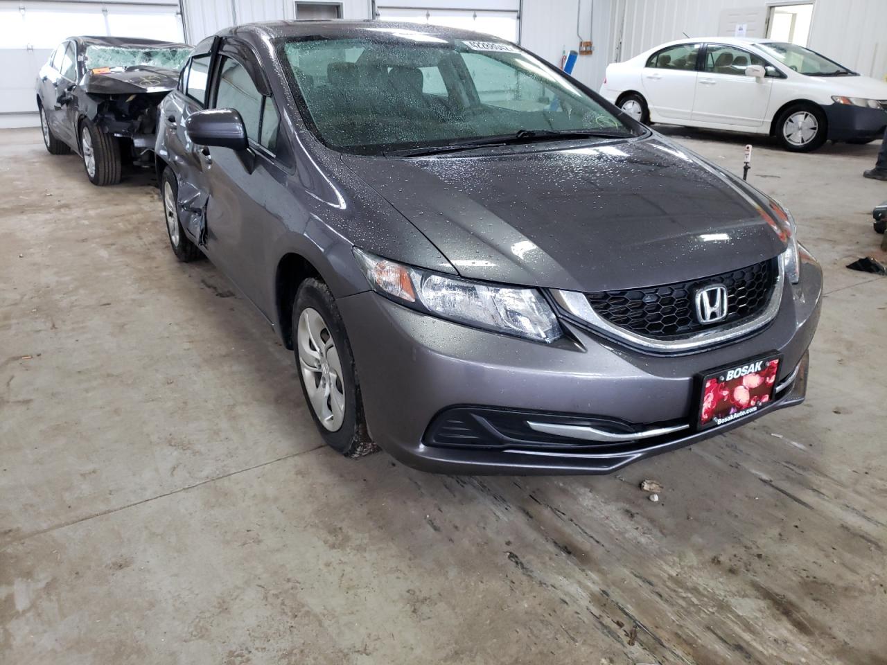 Photo 1 from auction – 2015 HONDA CIVIC LX with VIN 19XFB2F58FE120499