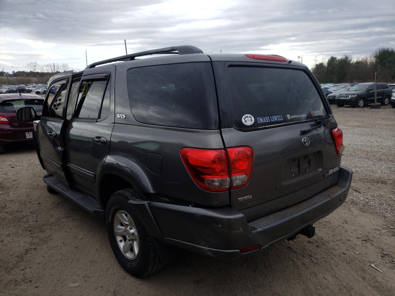 Photo 3 from auction – 2005 TOYOTA SEQUOIA SR with VIN 5TDBT44A75S252293