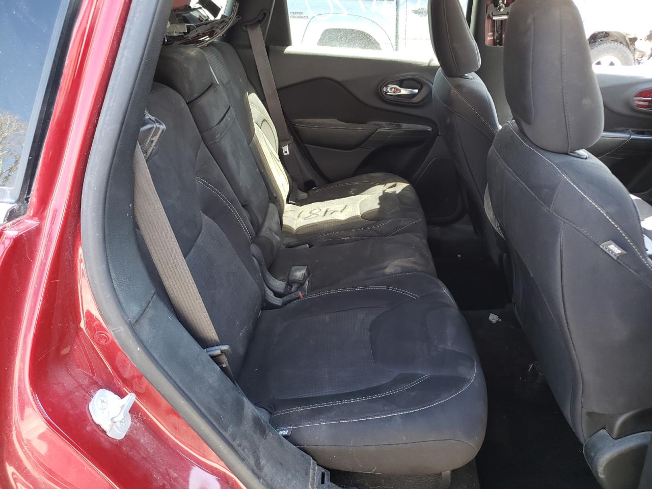 Photo 6 from auction – 2015 JEEP CHEROKEE L with VIN 1C4PJMCSXFW538193