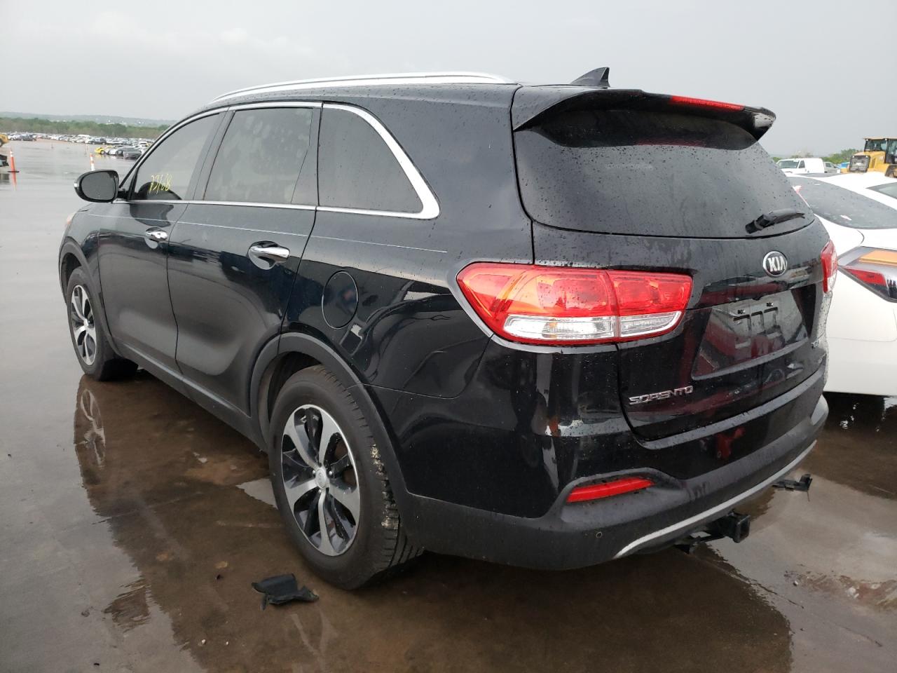 Photo 3 from auction – 2016 KIA SORENTO EX with VIN 5XYPHDA19GG180640