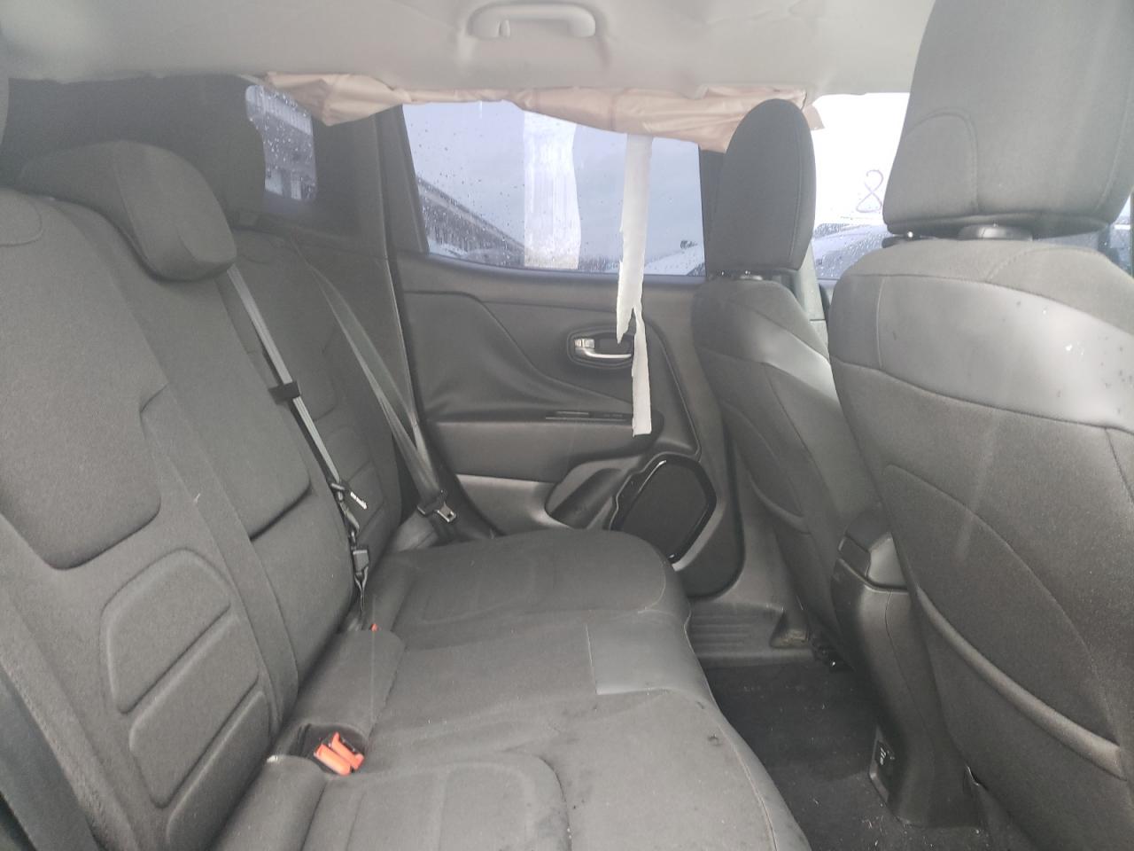 Photo 6 from auction – 2016 JEEP RENEGADE L with VIN ZACCJBBT2GPD63207