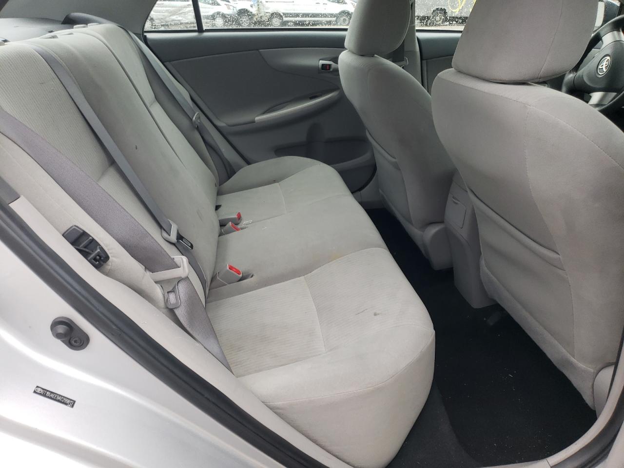 Photo 6 from auction – 2010 TOYOTA COROLLA BA with VIN 2T1BU4EE9AC299813