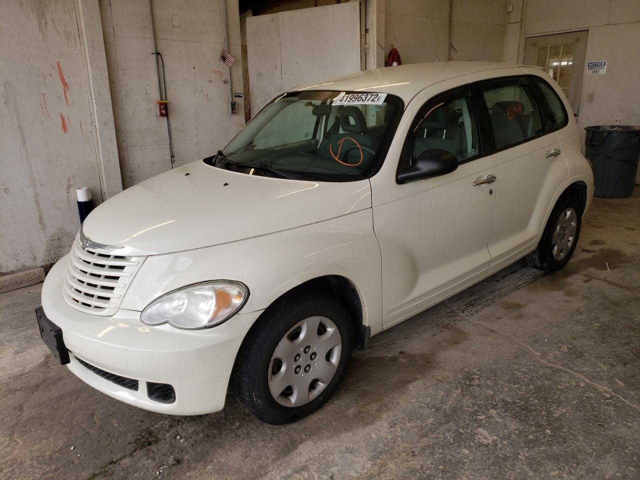 Photo 2 from auction – 2008 CHRYSLER PT CRUISER with VIN 3A8FY48B48T242832
