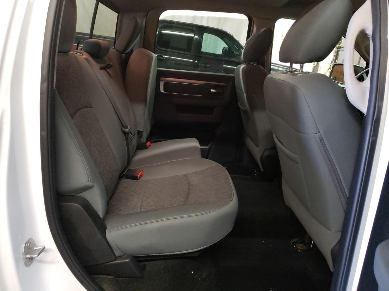 Photo 6 from auction – 2017 RAM 1500 SLT with VIN 1C6RR7LG1HS546733