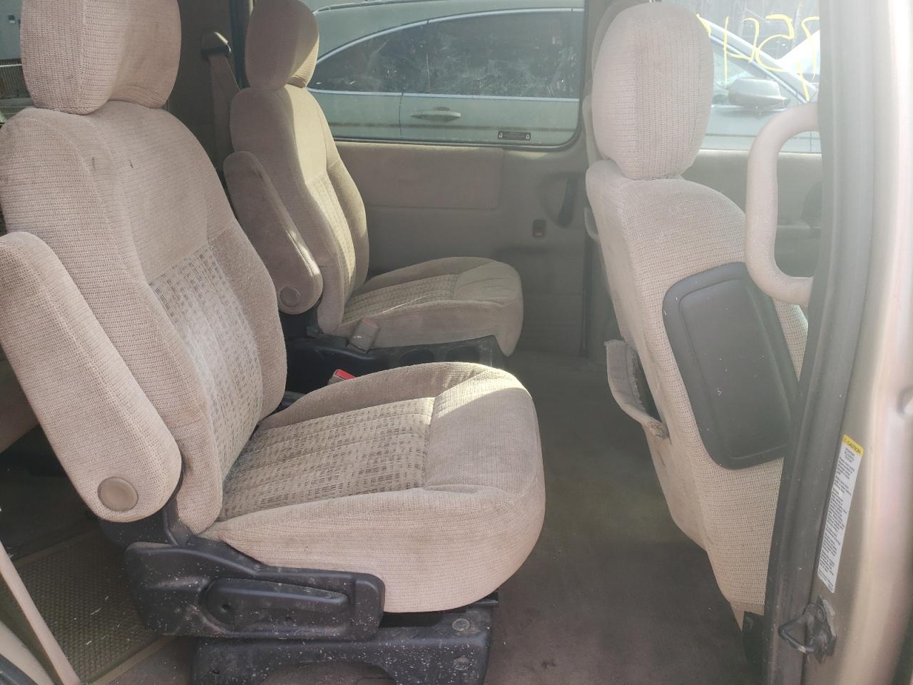 Photo 6 from auction – 2002 CHEVROLET VENTURE with VIN 1GNDV03E82D182883