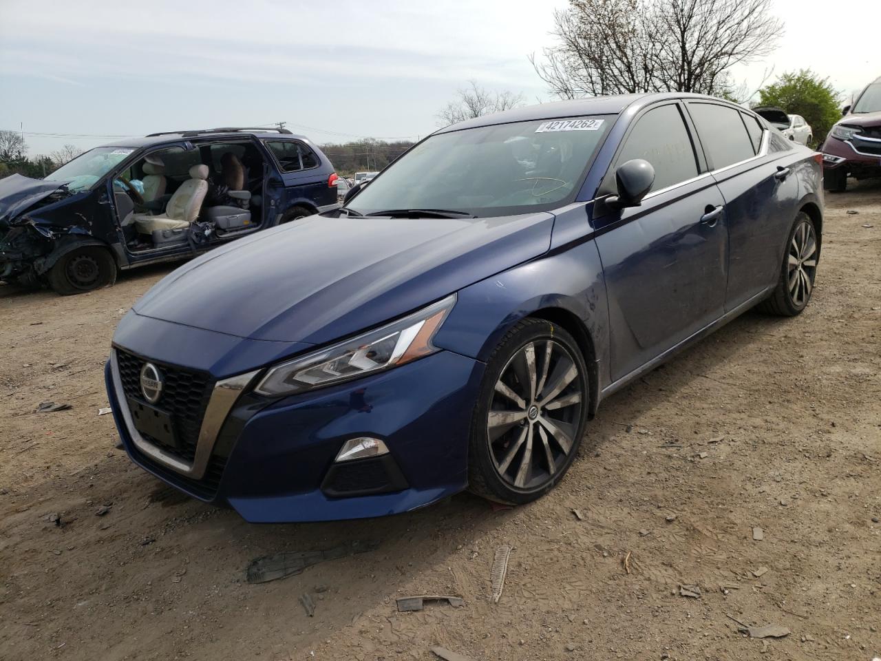 Photo 2 from auction – 2019 NISSAN ALTIMA SR with VIN 1N4AL4CV2KC222492