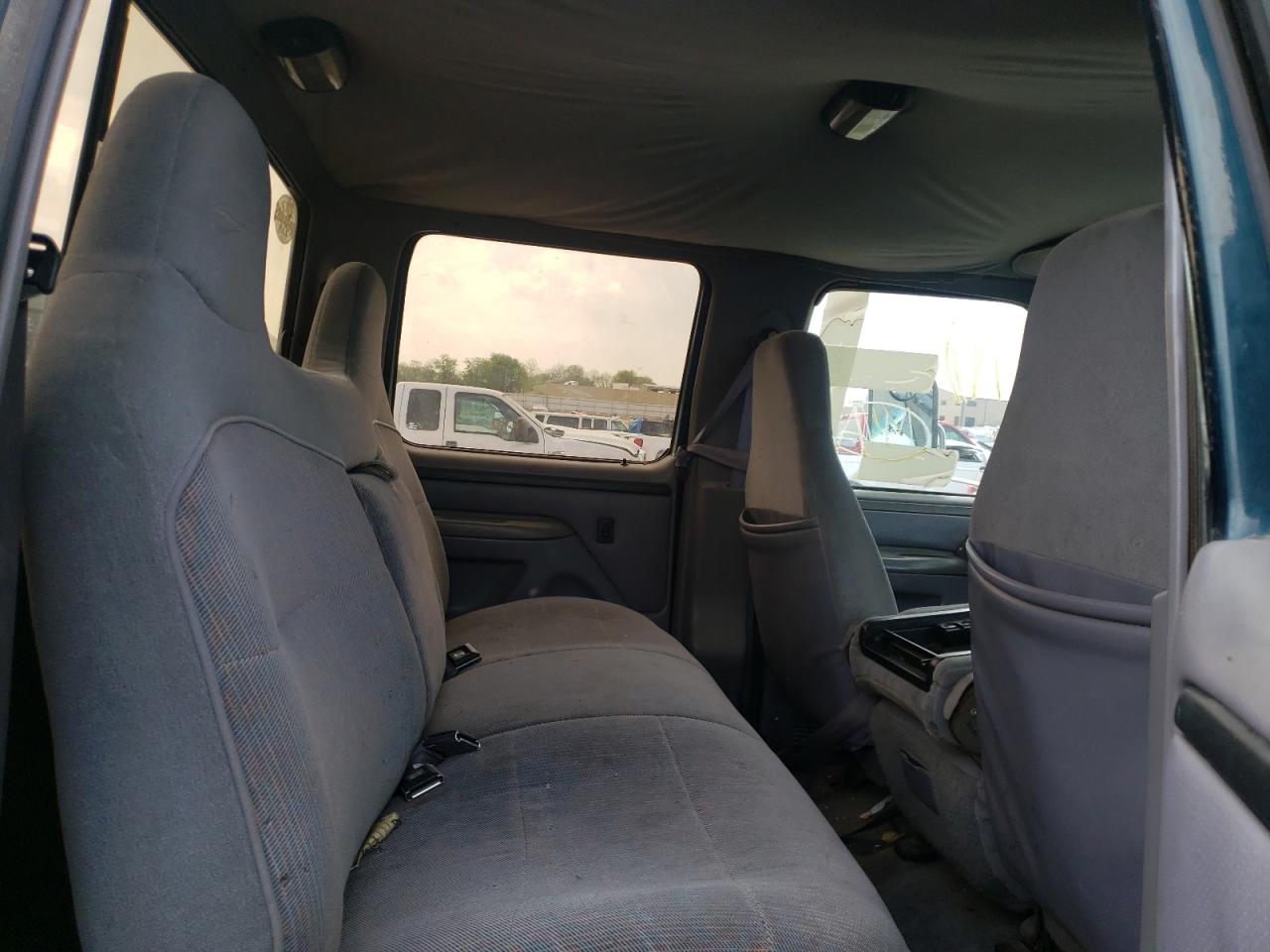 Photo 6 from auction – 1996 FORD F350 with VIN 1FTJW36FXTEA17217