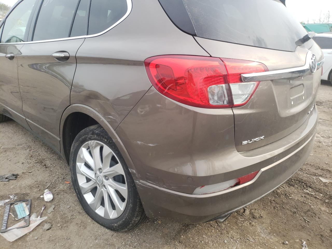 Photo 9 from auction – 2018 BUICK ENVISION P with VIN LRBFX3SX4JD002375