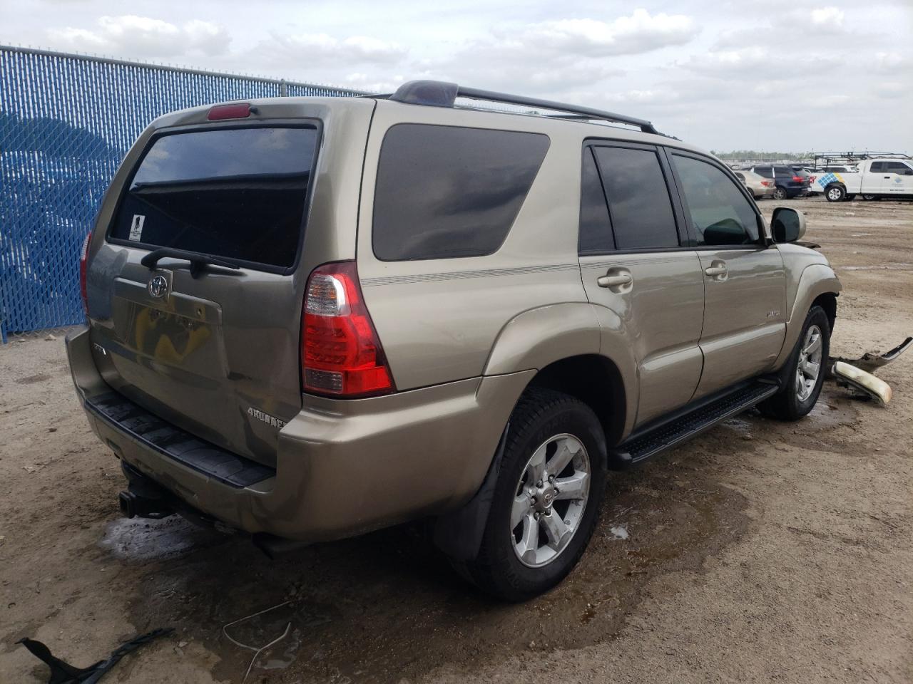 Photo 4 from auction – 2006 TOYOTA 4RUNNER LI with VIN JTEZU17R160065465