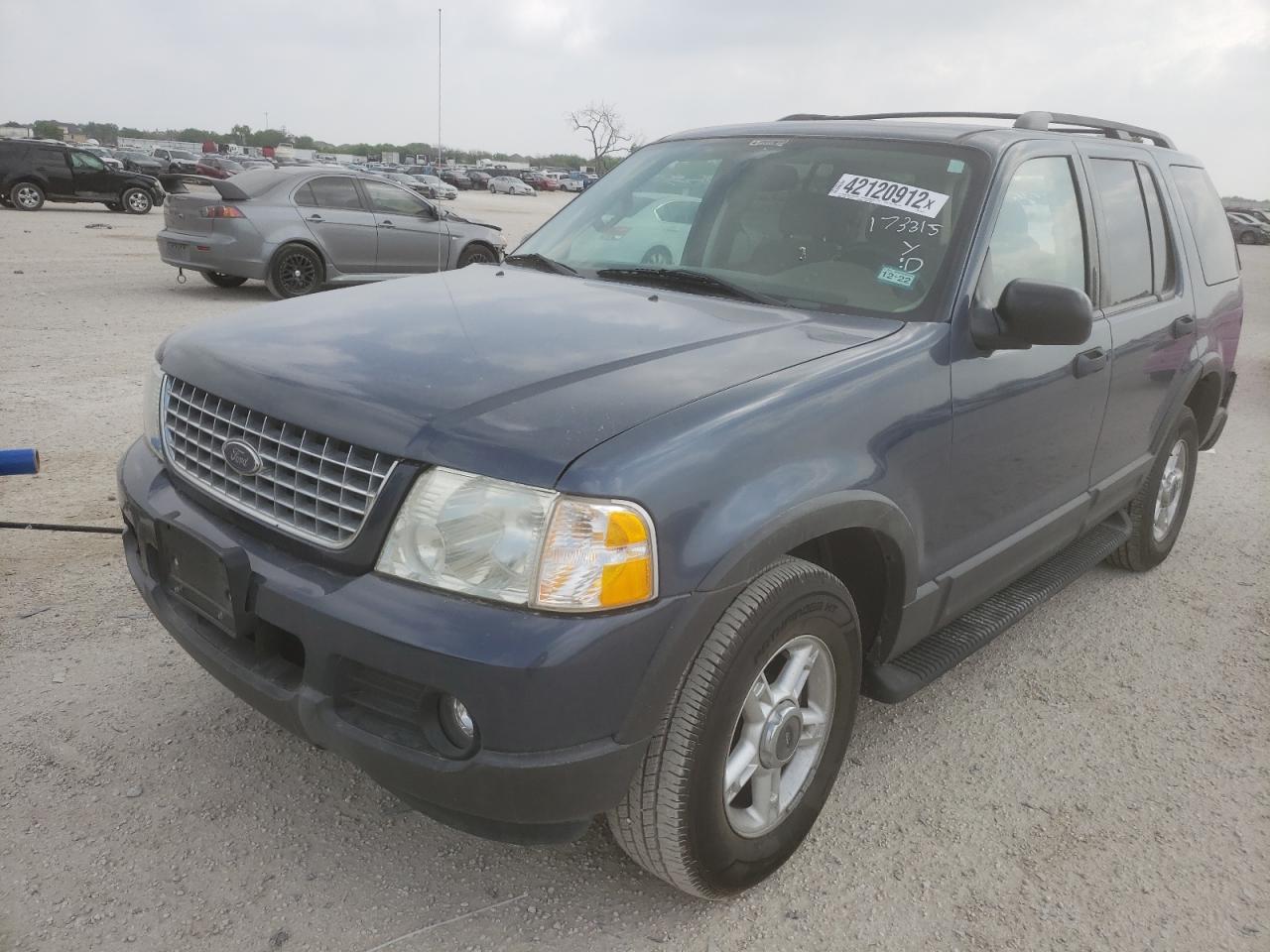 Photo 2 from auction – 2003 FORD EXPLORER X with VIN 1FMZU63K33ZA80417