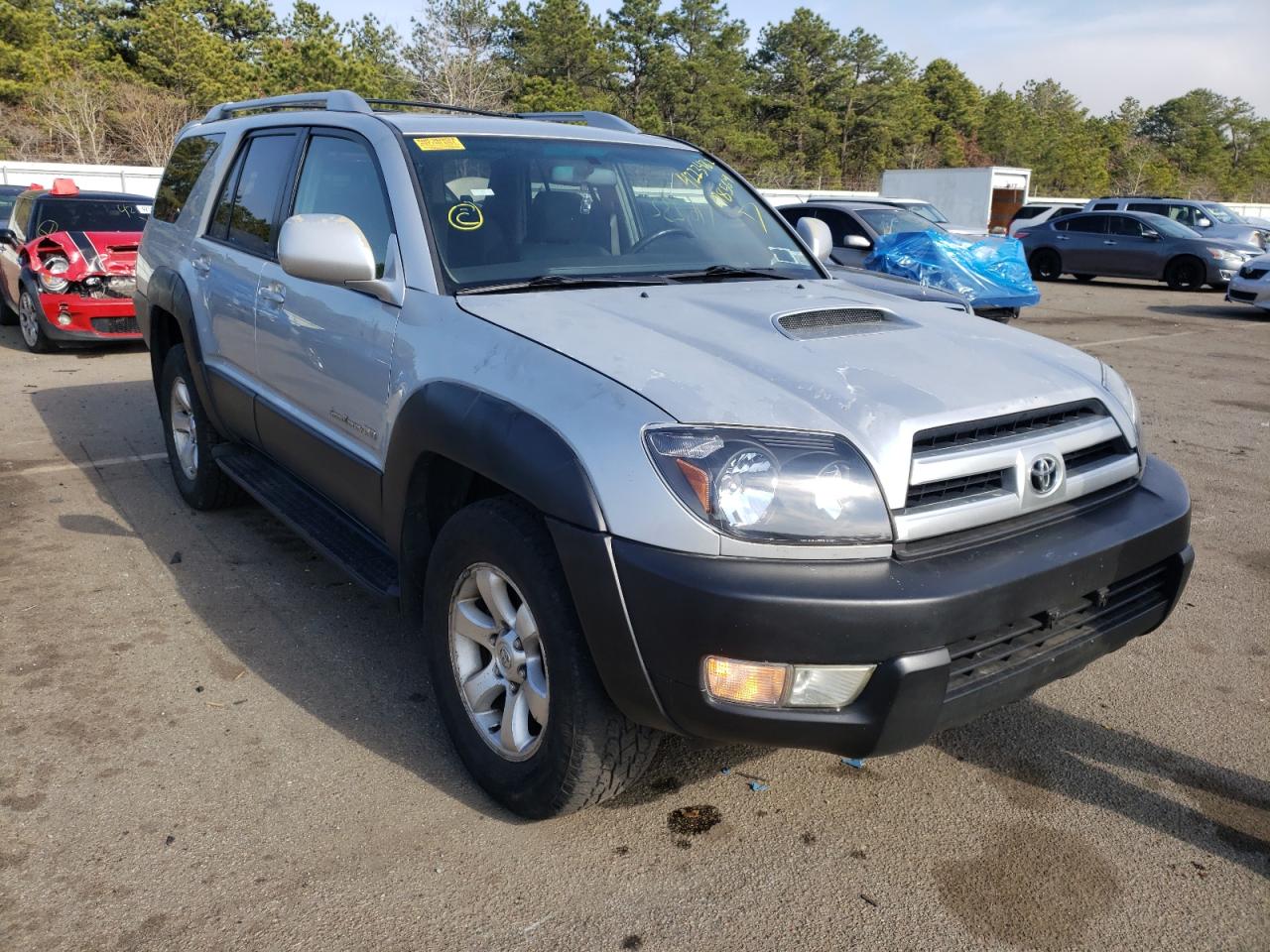 TOYOTA 4RUNNER SR 2003 with VIN JTEBT14R330018569 - Photo from auction