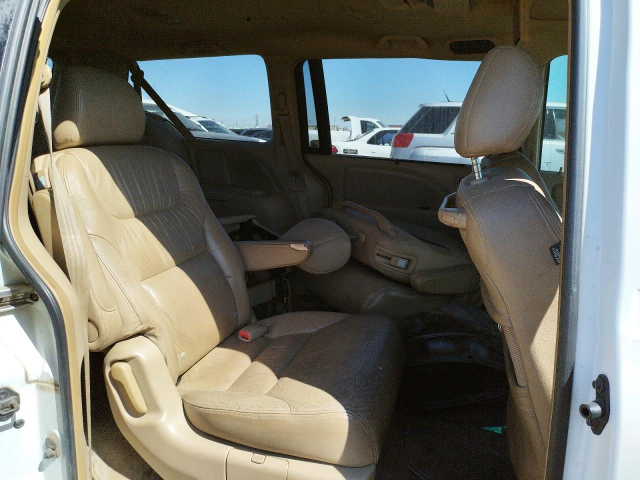 Photo 6 from auction – 2005 HONDA ODYSSEY EX with VIN 5FNRL38785B095482