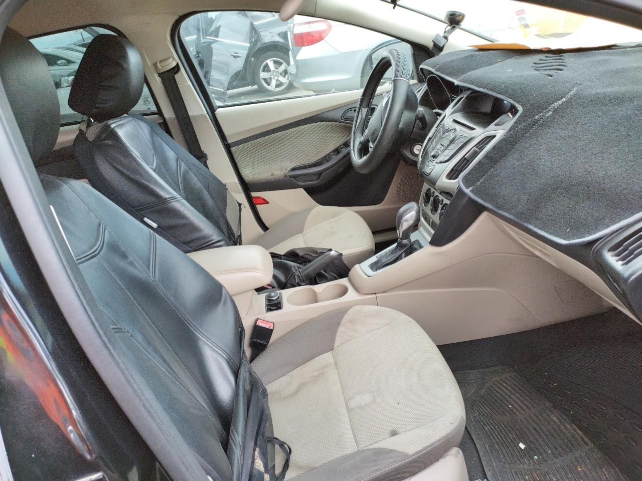 Photo 5 from auction – 2012 FORD FOCUS SE with VIN 1FAHP3F21CL416298