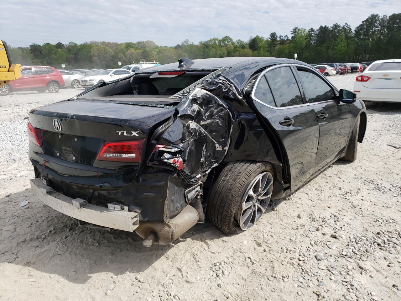 Photo 4 from auction – 2017 ACURA TLX with VIN 19UUB2F37HA007611