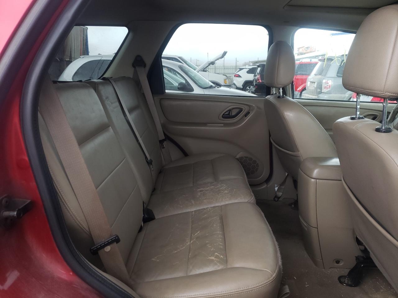 Photo 6 from auction – 2007 FORD ESCAPE XLT with VIN 1FMCU03197KA90149