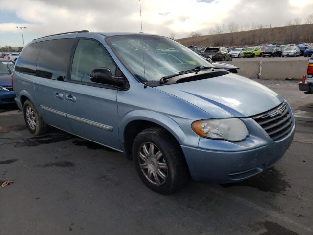 CHRYSLER TOWN & COU 2005 with VIN 2C4GP54L65R206772 - Photo from auction