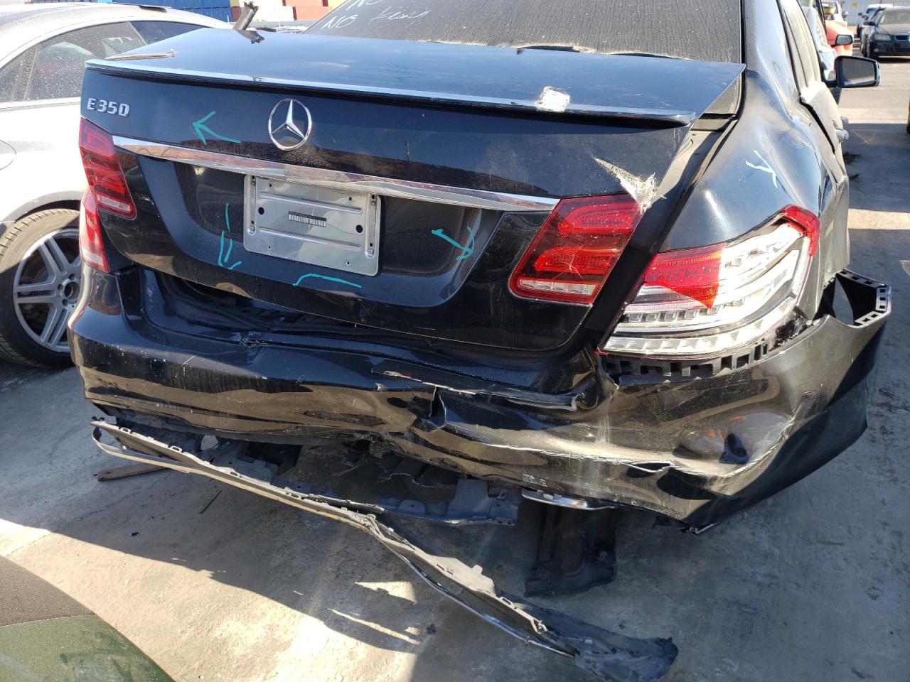 Photo 9 from auction – 2014 MERCEDES-BENZ E 350 with VIN WDDHF5KB0EA905374