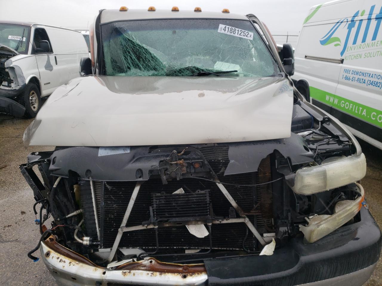 Photo 7 from auction – 2001 CHEVROLET SILVERADO with VIN 1GCHK29U41E298992