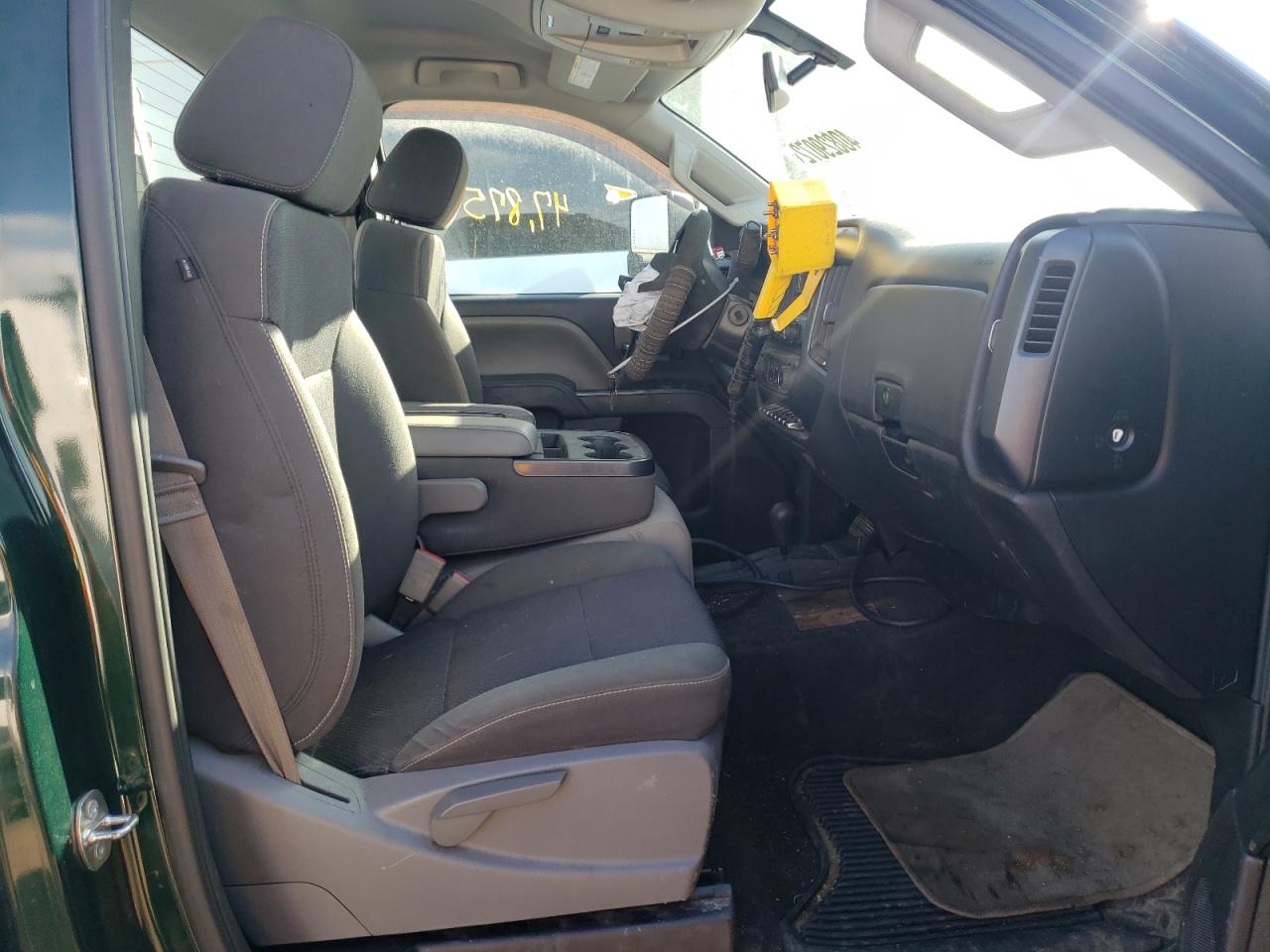 Photo 5 from auction – 2015 CHEVROLET SILVERADO with VIN 1GB3KYCG3FF613917
