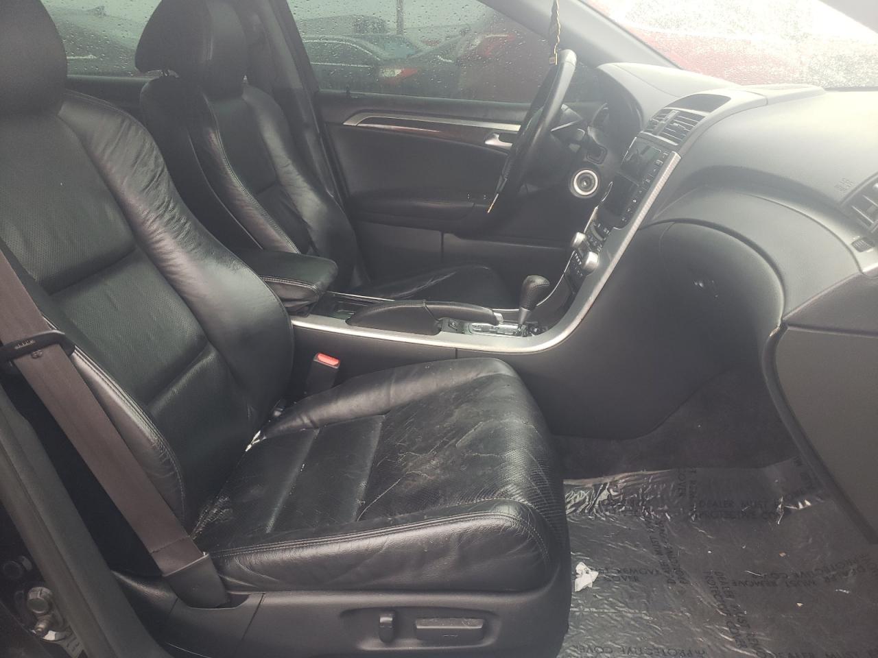 Photo 5 from auction – 2008 ACURA TL with VIN 19UUA66228A030165