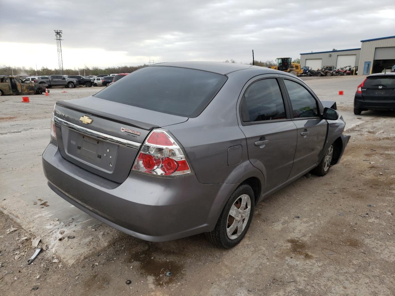 Photo 4 from auction – 2009 CHEVROLET AVEO LS with VIN KL1TD56E79B617258
