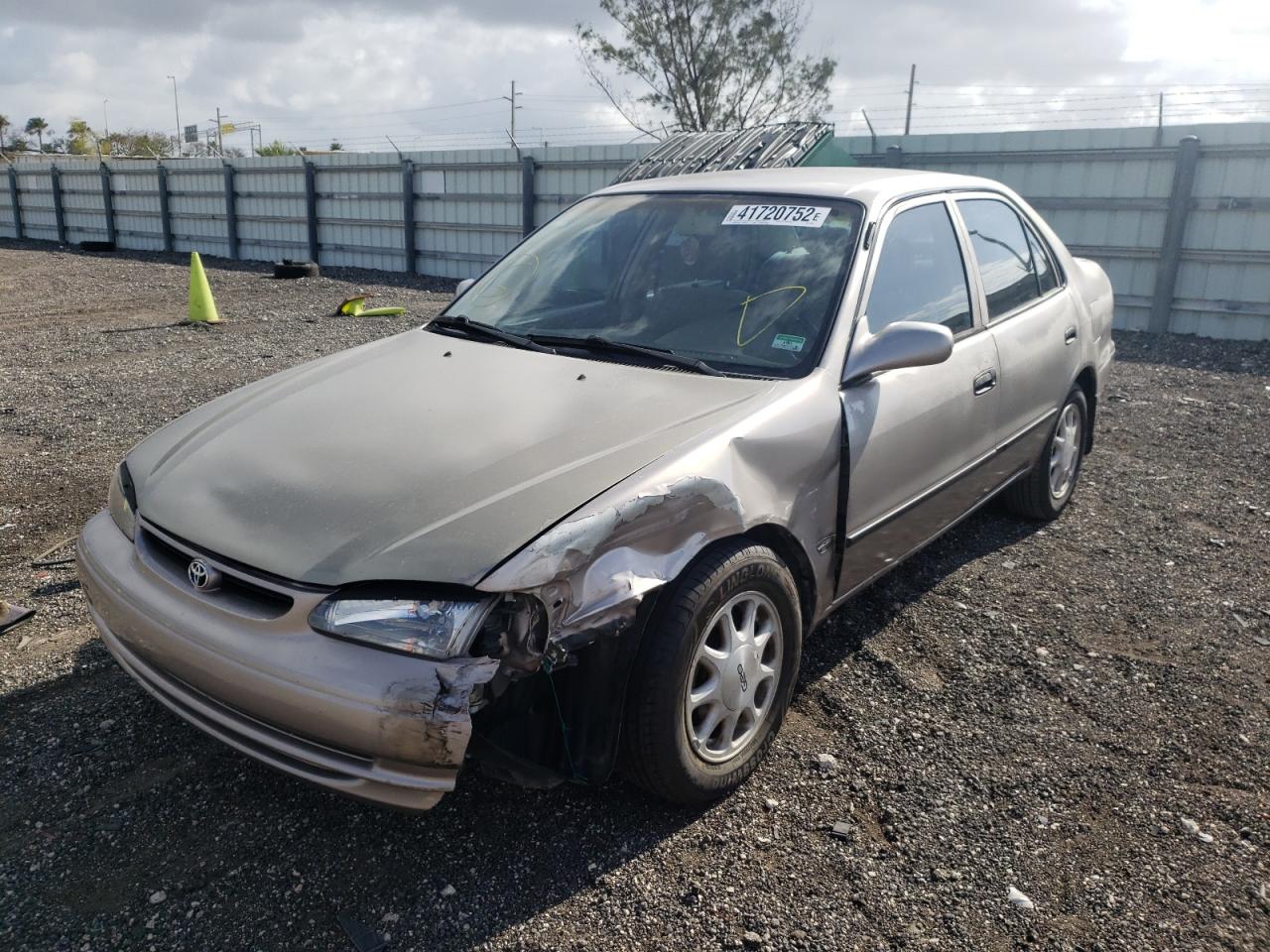 Photo 2 from auction – 2000 TOYOTA COROLLA VE with VIN 2T1BR12E1YC309426