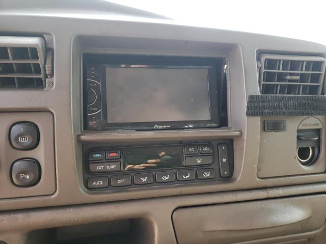 Photo 9 from auction – 2002 FORD EXCURSION with VIN 1FMSU43F82ED50000