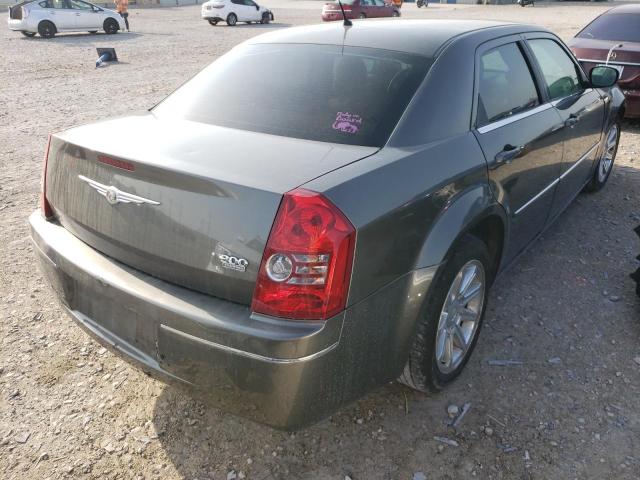 Photo 4 from auction – 2008 CHRYSLER 300 LX with VIN 2C3KA43R78H193167