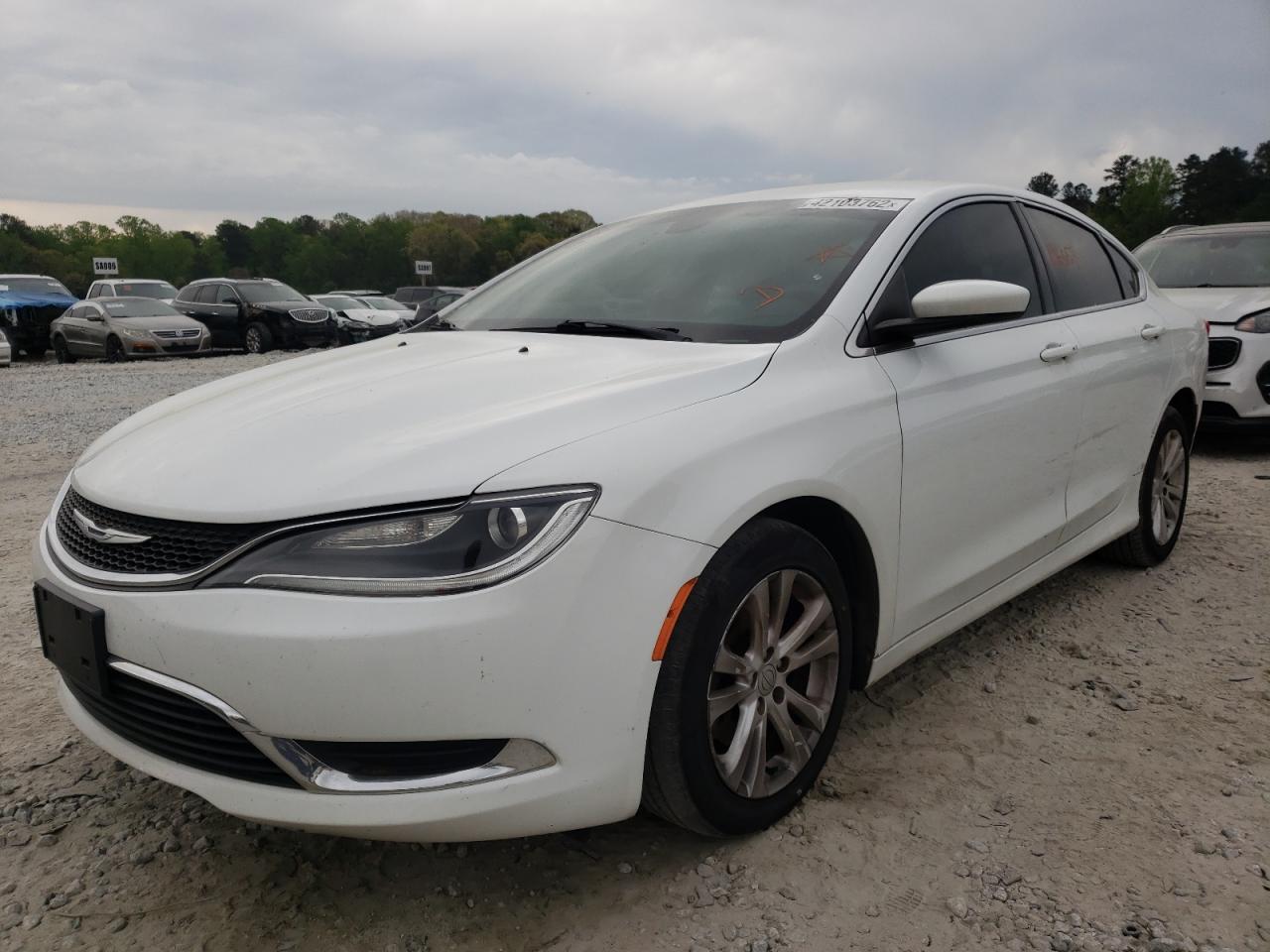 Photo 2 from auction – 2015 CHRYSLER 200 LIMITE with VIN 1C3CCCAB8FN591510