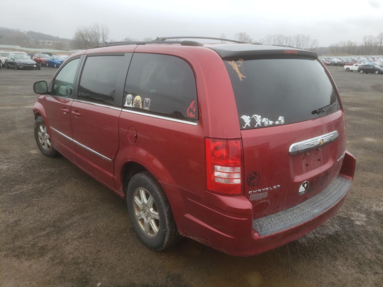 Photo 3 from auction – 2009 CHRYSLER TOWN & COU with VIN 2A8HR54169R635938
