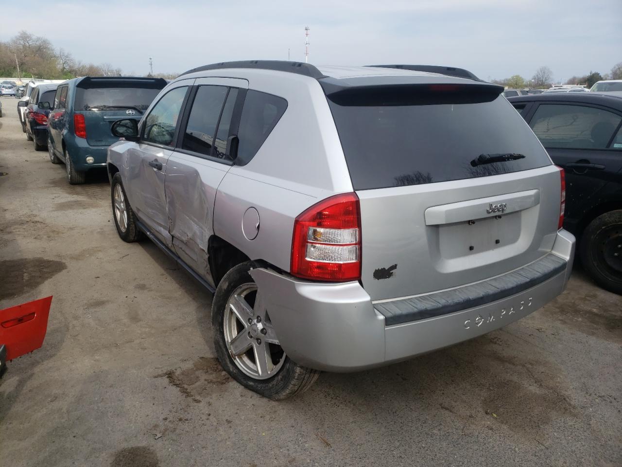 Photo 3 from auction – 2007 JEEP COMPASS with VIN 1J8FT47W27D124088