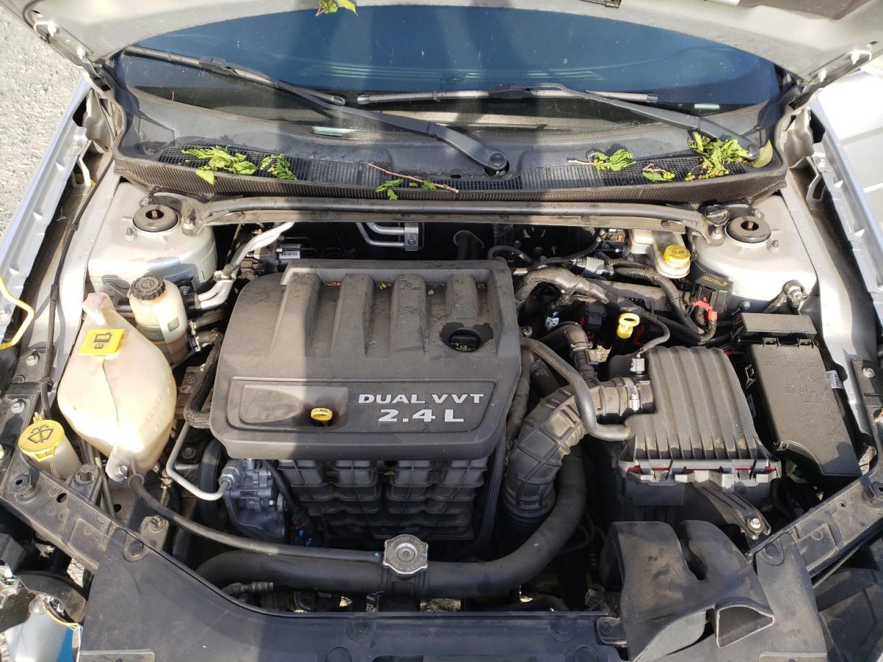 Photo 7 from auction – 2012 CHRYSLER 200 LX with VIN 1C3CCBAB6CN271320