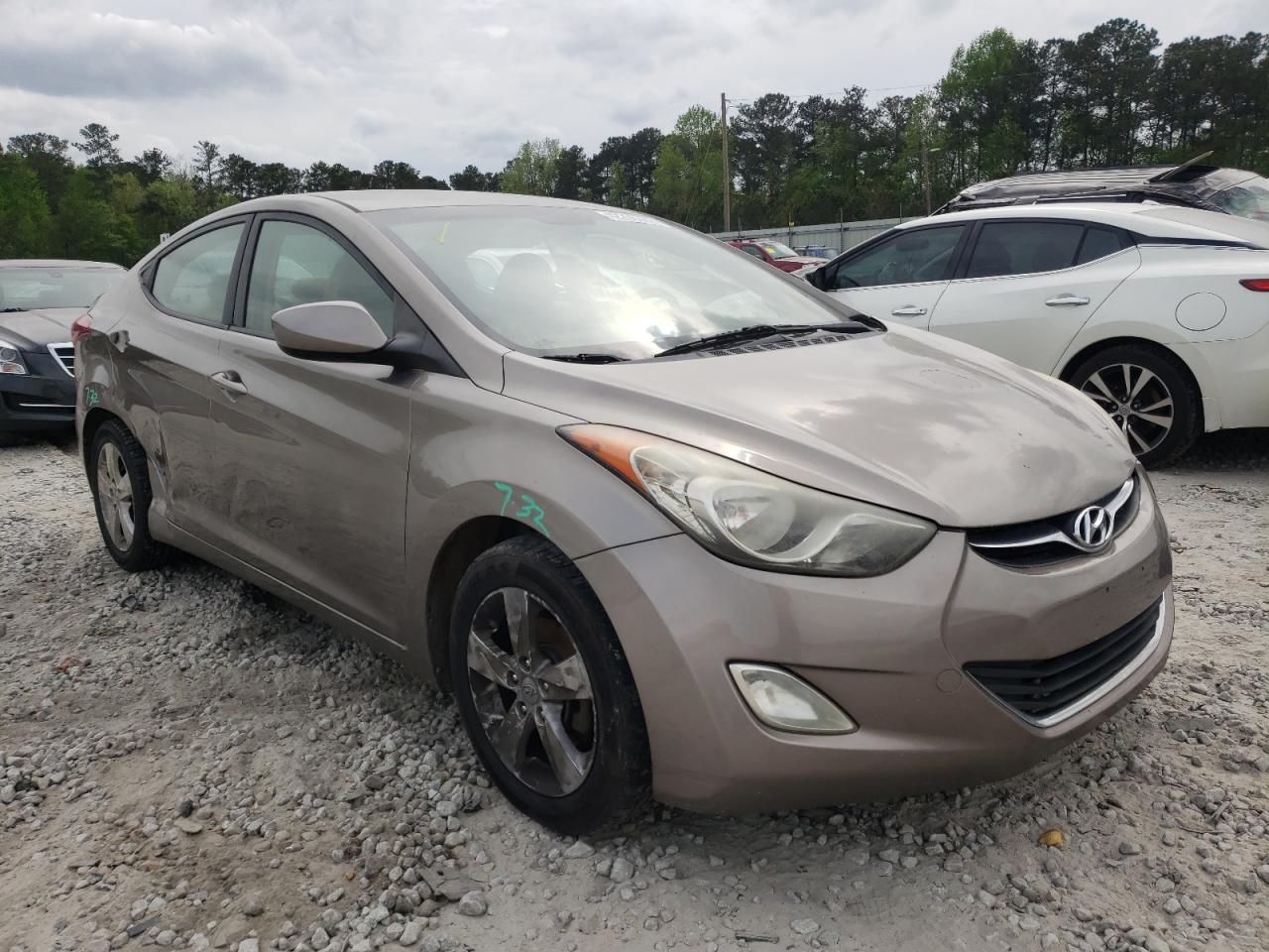 HYUNDAI ELANTRA GL 2012 with VIN 5NPDH4AE0CH085599 - Photo from auction
