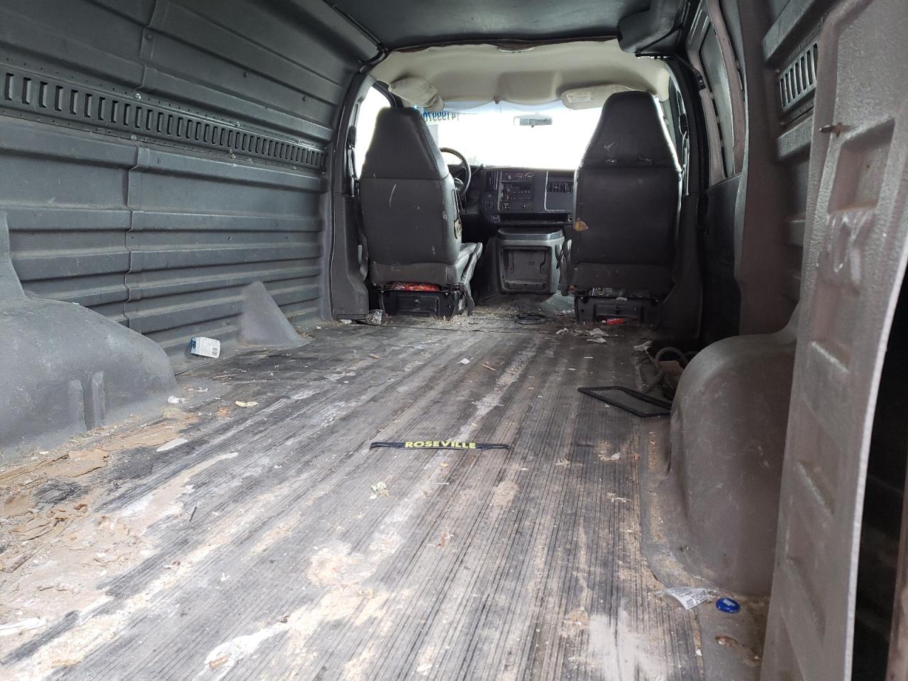 Photo 6 from auction – 2007 CHEVROLET EXPRESS G2 with VIN 1GCGG25V771129903