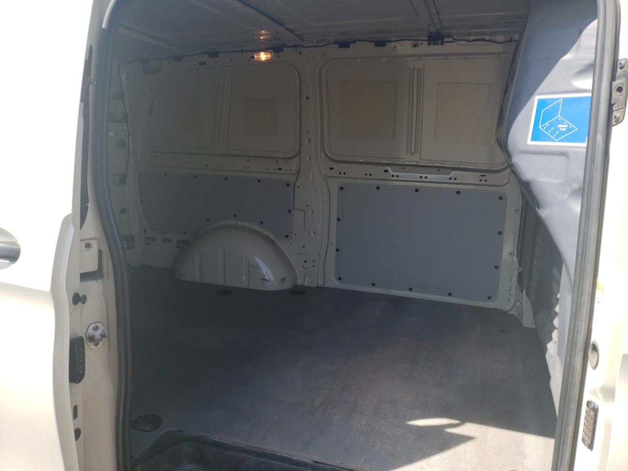 Photo 6 from auction – 2016 MERCEDES-BENZ METRIS with VIN WD3PG2EA3G3096863