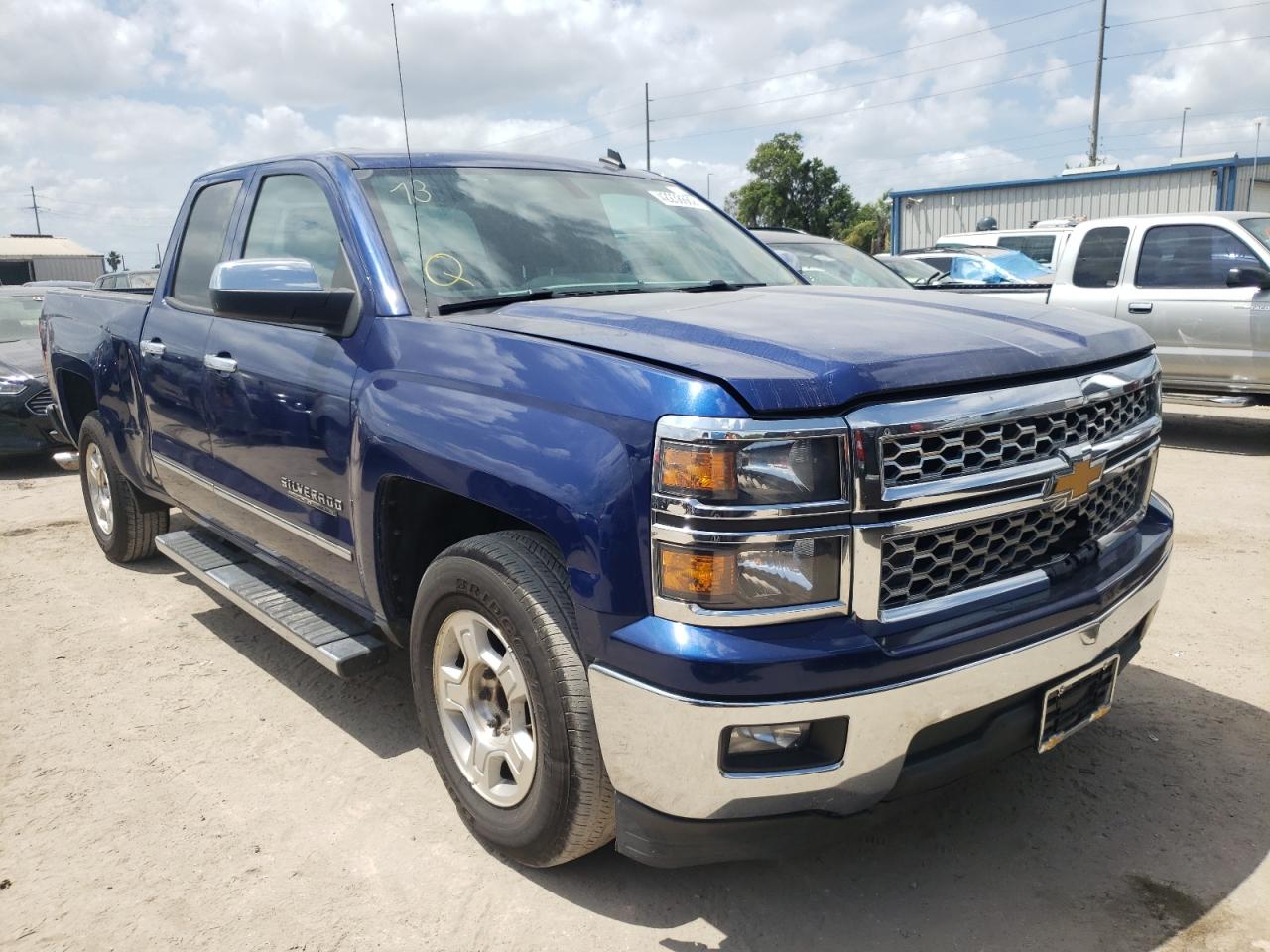 CHEVROLET SILVERADO 2014 with VIN 1GCRCREH2EZ286275 - Photo from auction