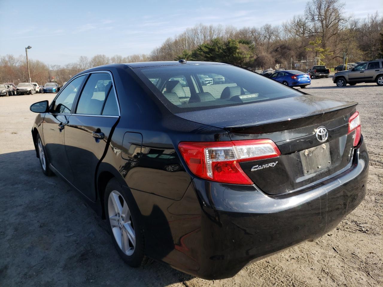 Photo 3 from auction – 2012 TOYOTA CAMRY BASE with VIN 4T1BF1FK1CU124695