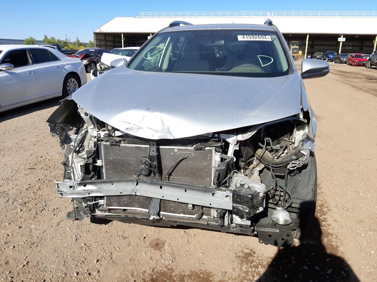 Photo 9 from auction – 2015 TOYOTA RAV4 XLE with VIN JTMWFREV0FJ053835