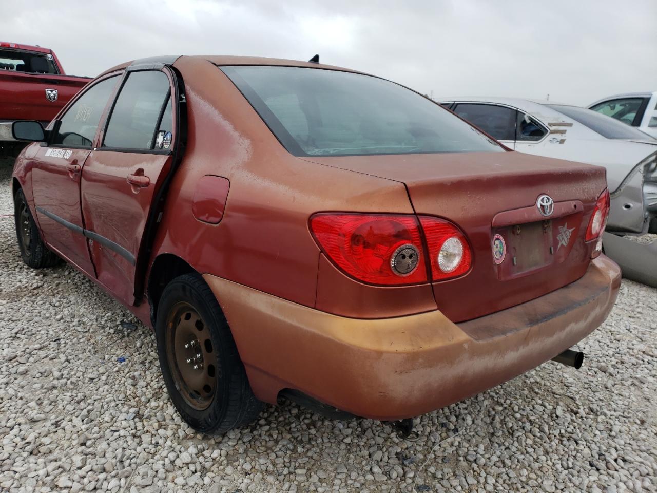 Photo 3 from auction – 2005 TOYOTA COROLLA CE with VIN 1NXBR32E85Z486402
