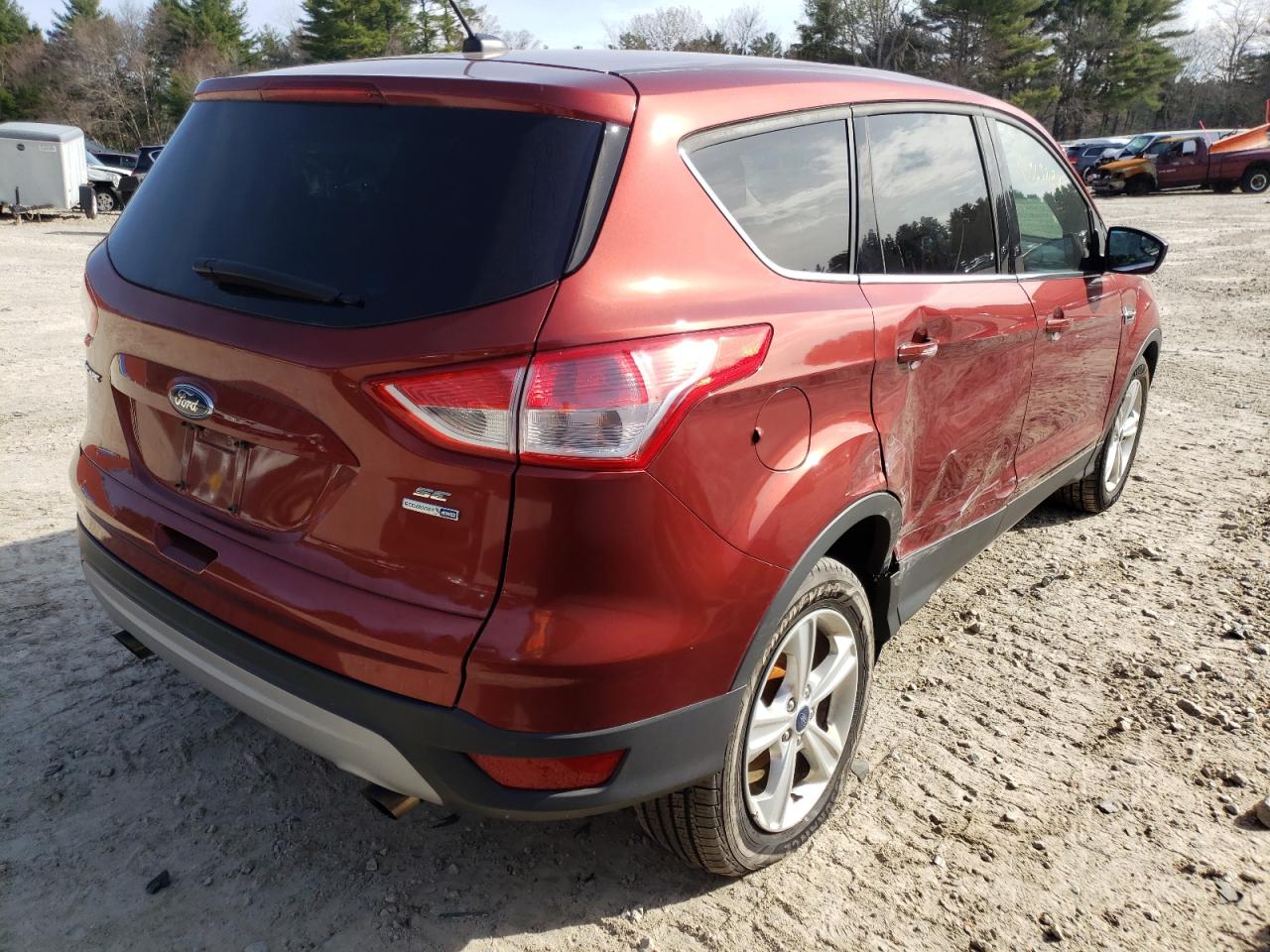 Photo 4 from auction – 2016 FORD ESCAPE SE with VIN 1FMCU9GXXGUA24880