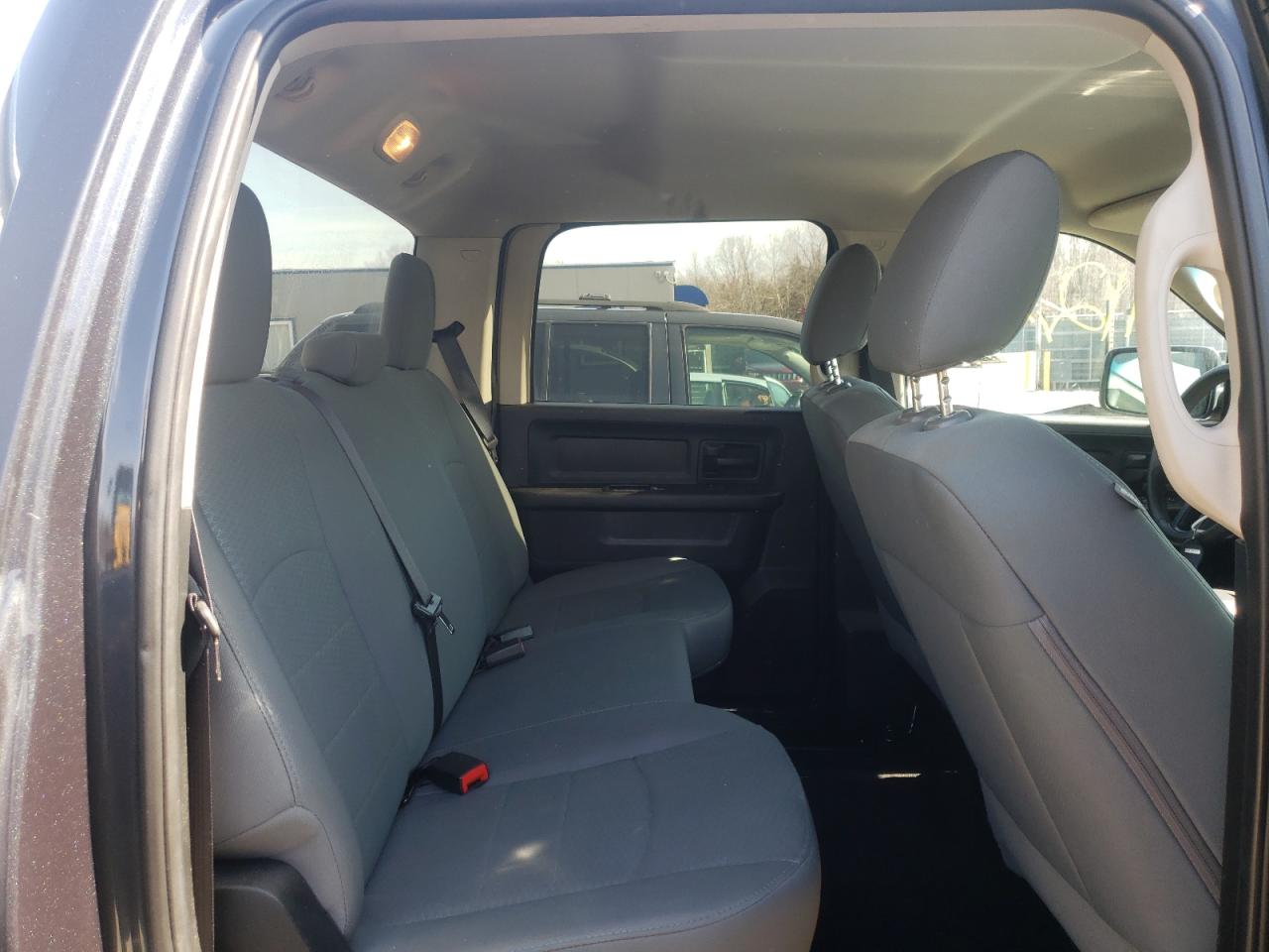 Photo 6 from auction – 2016 RAM 1500 ST with VIN 3C6RR7KT2GG345024