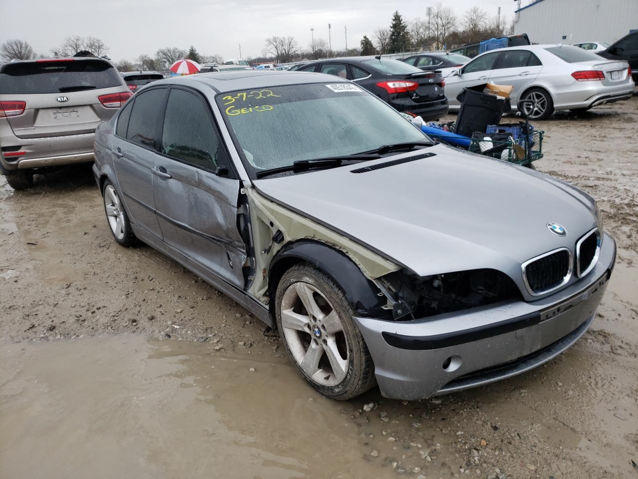 Photo 9 from auction – 2005 BMW 325 I with VIN WBAET37425NJ89149