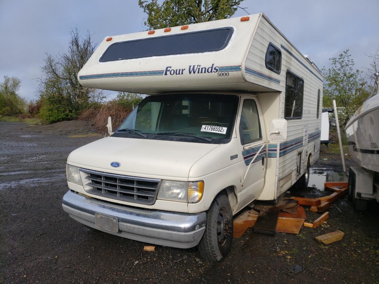 Photo 2 from auction – 1994 FORD FOURWINDS with VIN 1FDKE30G8PHB84023
